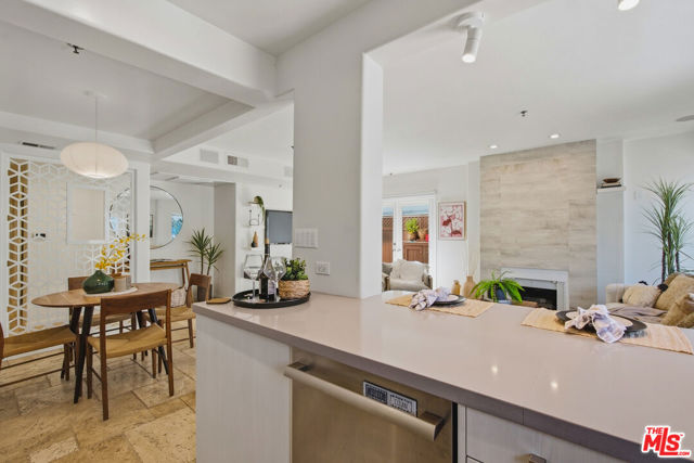 2 Bed Home for Sale in Los Angeles, California