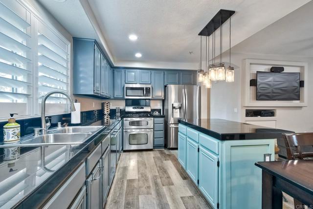 Image 3 of 42 For 26493 Arboretum Way 1904
