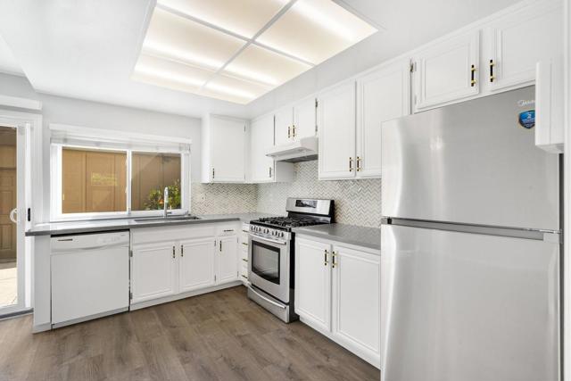 2303 Meadowmont Drive, San Jose CA: https://media.crmls.org/mediaz/51981810-a638-4ff2-8ce6-c907d0861a1b.jpg