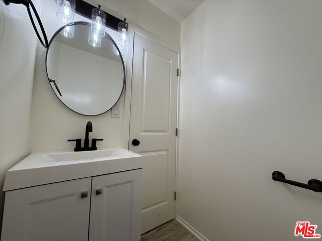 25226 Loytan Street, Torrance, California 90505, 2 Bedrooms Bedrooms, ,1 BathroomBathrooms,Residential Lease,Sold,Loytan,25575827