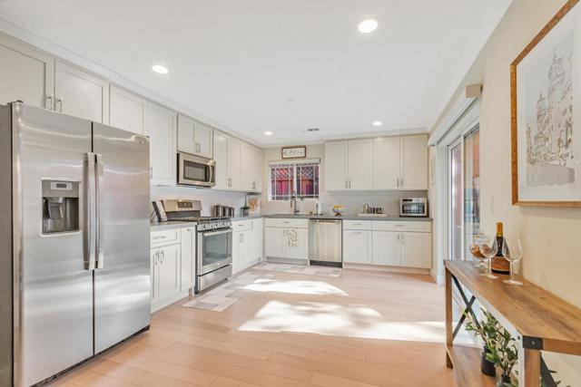 423 Douglas Place, San Jose CA: https://media.crmls.org/mediaz/519853e7-14f5-4370-9b82-a2b94964fdf9.jpg