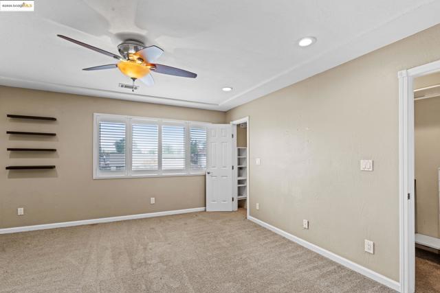 838 Hazel St, Livermore CA: https://media.crmls.org/mediaz/5199bd85-6e61-4025-a486-2821ce32005a.jpg