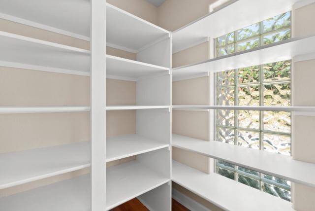 125 Orchard Heights Lane, Corralitos CA: https://media.crmls.org/mediaz/519a0619-1a26-46ec-b23f-4ffc134708bf.jpg