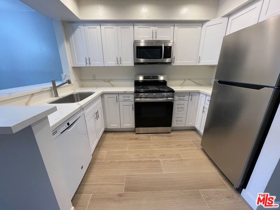 MLS #25616763 image #17