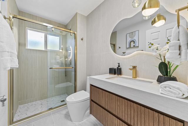 39850 Sundale Dr., Fremont CA: https://media.crmls.org/mediaz/519a9291-1dd3-4ce1-b9ec-afa79eaedda1.jpg