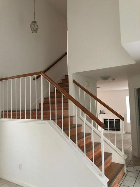 1507 Capitol Circle, Stockton CA: https://media.crmls.org/mediaz/519b3b2e-5625-4e0a-9cb5-c3b29a8938bd.jpg