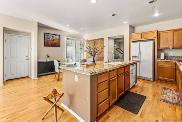 22 Silver Forest Court, Azusa CA: https://media.crmls.org/mediaz/519c7919-11d3-4998-8ef3-b0852bc9cde5.jpg