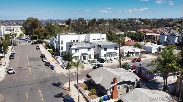 4193 4th Ave San Diego, CA 92103, San Diego CA: https://media.crmls.org/mediaz/519cf8c4-fd31-409d-96e5-0515886ec22c.jpg