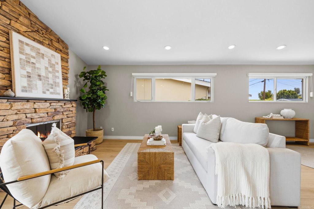 4259 Mount Henry - photo 5