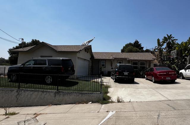 1817 Ramon Street, Lemon Grove CA: https://media.crmls.org/mediaz/51a34ea6-149f-44cf-8d60-59f2d671fe7f.jpg