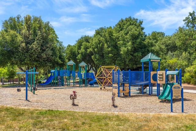 6192 Franciscan Way, San Jose CA: https://media.crmls.org/mediaz/51a54ae3-b966-4ae0-9b19-e2a30a63fc14.jpg