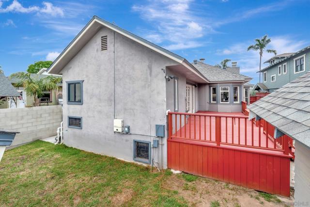 4232 Arden Way, San Diego CA: https://media.crmls.org/mediaz/51a557bb-1b72-4ed6-903a-d50b6d26852b.jpg