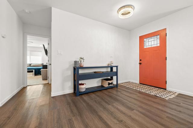 13011 Laurel St, Lakeside CA: https://media.crmls.org/mediaz/51a6aa4c-9ee3-43bb-8818-a4002f29468b.jpg
