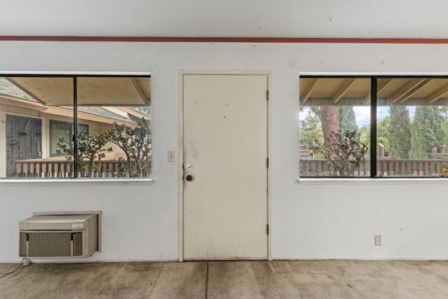 185 Union Avenue, Campbell CA: https://media.crmls.org/mediaz/51a6c4c8-3a12-4ebd-b170-43887024b042.jpg