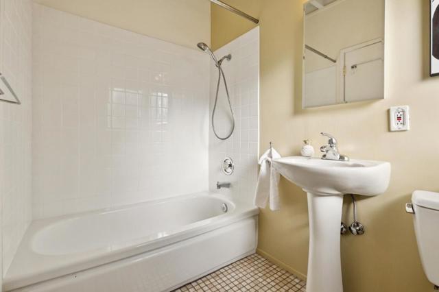3129 Stelling Drive, Palo Alto CA: https://media.crmls.org/mediaz/51a75b5f-39ac-48ab-80c3-1dfd3cb8a753.jpg