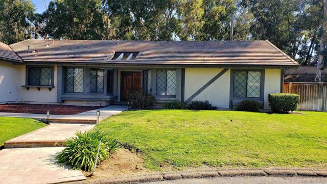 Image 1 of 20 For 15875 Dogwood Court