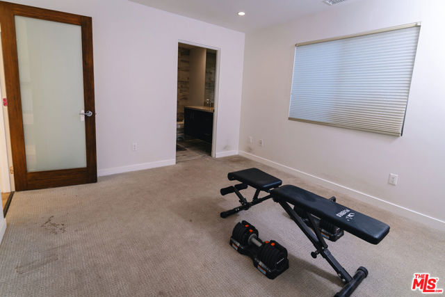 3423 Scadlock Lane, Sherman Oaks CA: https://media.crmls.org/mediaz/51a9a920-38a4-47aa-90db-04217ce5af80.jpg