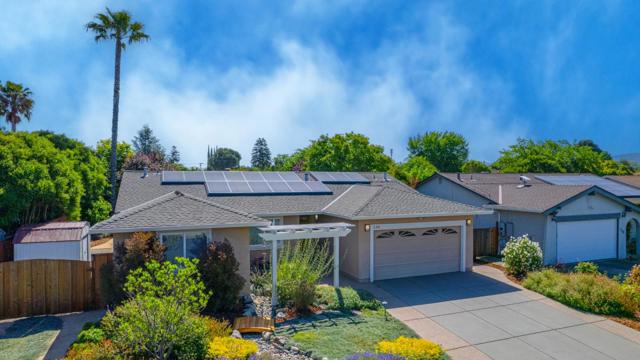 538 Anna Maria Street, Livermore CA: https://media.crmls.org/mediaz/51aa2369-328a-4768-8198-d05a9ba6a045.jpg