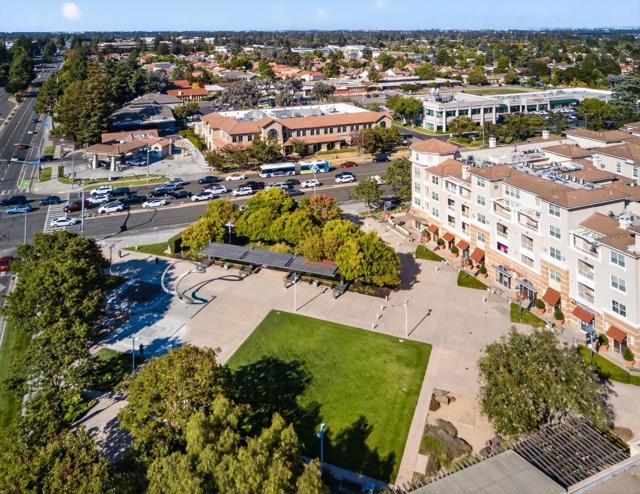 20488 Stevens Creek Boulevard, Cupertino CA: https://media.crmls.org/mediaz/51aa3b20-ef75-435a-80bf-d6e7e6779430.jpg