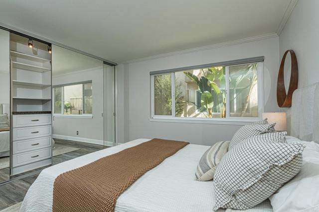 Detail Gallery Image 14 of 34 For 8666 Villa Mallorca #I,  La Jolla,  CA 92037 - 1 Beds | 1 Baths