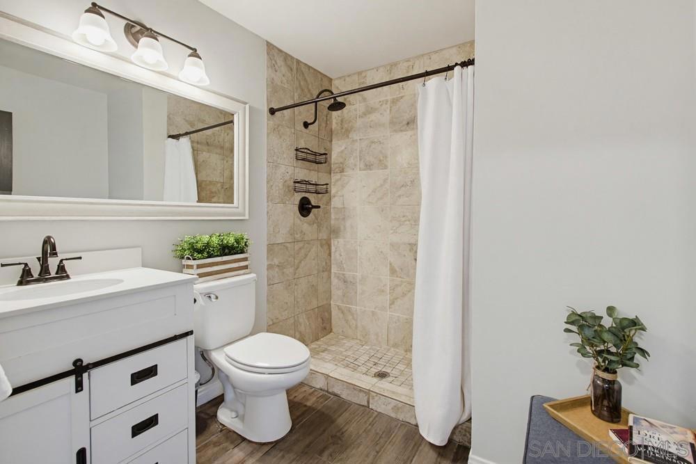 320 James St - photo 11