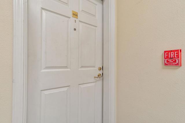 200 Portola Drive, San Francisco CA: https://media.crmls.org/mediaz/51ad3486-cec9-45d4-a413-bf014b7f3669.jpg