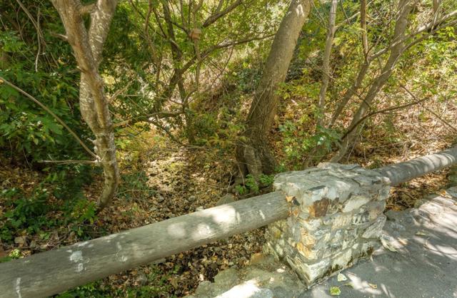53 Southbank Road, Carmel Valley CA: https://media.crmls.org/mediaz/51ad4b83-4dd7-4b71-b0b4-0ed02ce74b74.jpg