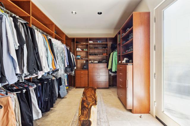 50741 Desert Arroyo Trail, Indian Wells CA: https://media.crmls.org/mediaz/51b1b9d5-955d-490d-98b2-abd89db93f03.jpg
