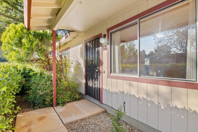 976 Jenooke Lane, Chico CA: https://media.crmls.org/mediaz/51b262cc-593b-45b9-a67b-ff56a2a91333.jpg