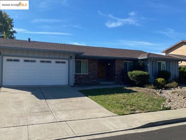 2516 Toltec Cir, San Ramon CA: https://media.crmls.org/mediaz/51b32167-3c65-49d9-a957-88e734098d10.jpg
