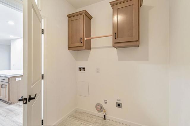 510 Saddlebrook Drive, San Jose CA: https://media.crmls.org/mediaz/51b3f1dd-5266-4a08-ab46-3e020055f837.jpg