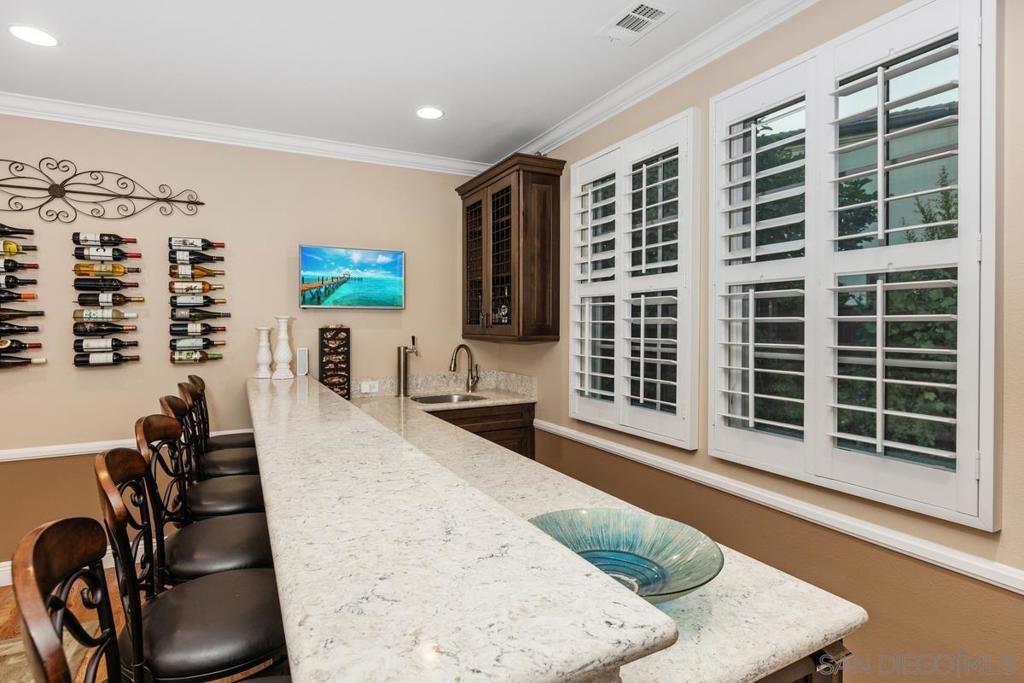 MLS #250030585SD img 10