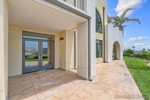5420 La jolla Blvd., La Jolla CA: https://media.crmls.org/mediaz/51b565d0-e81a-4422-afe4-b058f220f733.jpg