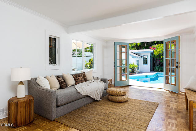 1159 N Chester Avenue, Pasadena CA: https://media.crmls.org/mediaz/51b5932a-cc2d-49a9-89a6-ebe5f1605dc2.jpg