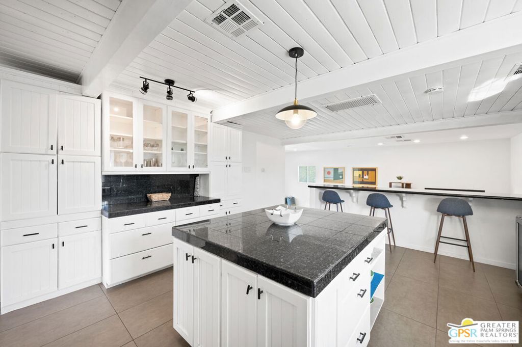 MLS #25611883PS image #15