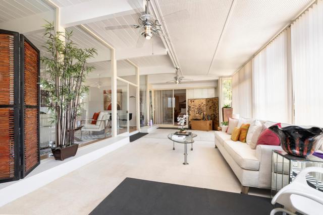 1652 Lexington Avenue, San Mateo CA: https://media.crmls.org/mediaz/51b643b6-7a35-498d-be7a-7edae43b38a7.jpg