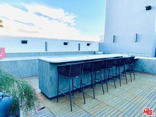 Roofdeck Bar