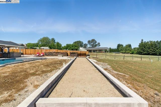 2680 Marina Ave., Livermore CA: https://media.crmls.org/mediaz/51b73904-c7af-4bcb-a5ea-98000e253205.jpg