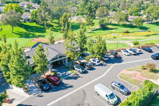 1523 Camino Linda Drive, San Marcos CA: https://media.crmls.org/mediaz/51b7e266-a5e3-4612-a3d2-a7c7358a5122.jpg