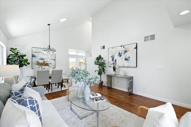 4266 Verdigris Circle, San Jose CA: https://media.crmls.org/mediaz/51b843e6-607c-49fa-a6a4-239fa6bb1327.jpg