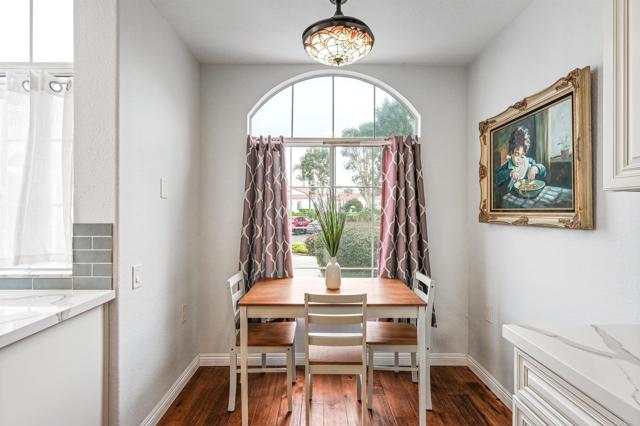 Detail Gallery Image 15 of 54 For 3315 Tripoli, Oceanside,  CA 92056 - 2 Beds | 2/1 Baths