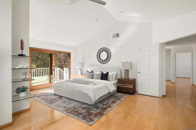 5838 Yokohama Ct, San Diego CA: https://media.crmls.org/mediaz/51b9dcc2-a0a4-4124-9c08-ca84035b38c1.jpg
