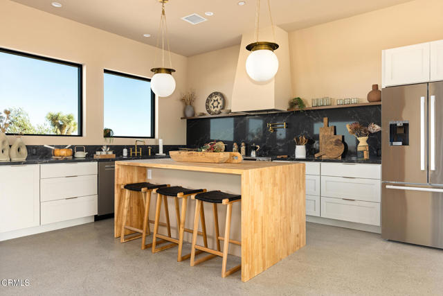 60679 Trentwood Drive, Joshua Tree CA: https://media.crmls.org/mediaz/51bafd75-6338-4094-a698-39da1bb0acce.jpg