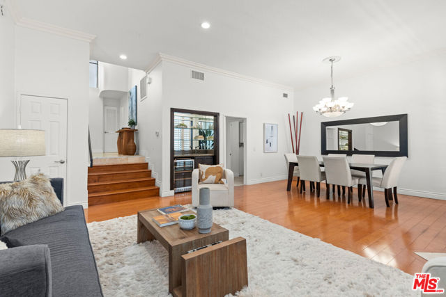 Drew Fenton | 11636 Montana Avenue Los Angeles CA | MLS: 7455561 Drew Fenton | 11636 Montana Avenue Los Angeles CA | MLS: 7455561