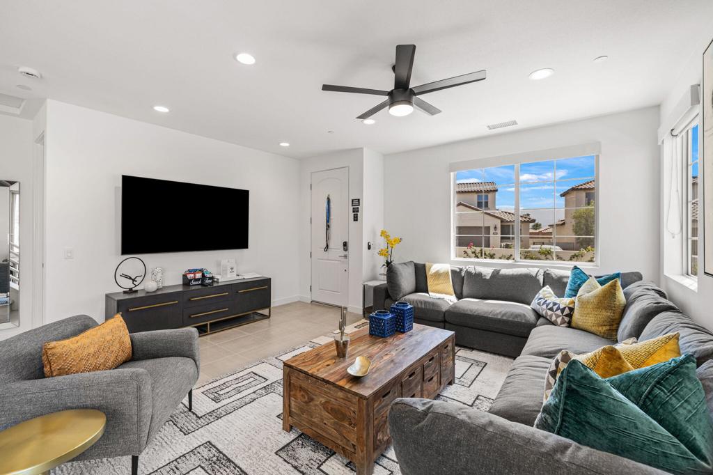 MLS #219137292DA image #6