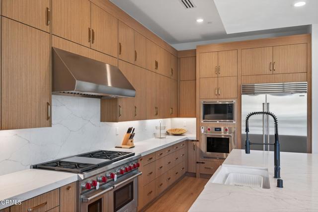 Detail Gallery Image 27 of 77 For 11862 N Hillsborough Ln, Porter Ranch,  CA 91326 - 5 Beds | 5/1 Baths