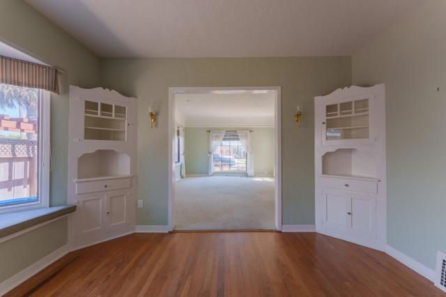 13 Orange Drive, Salinas CA: https://media.crmls.org/mediaz/51bc793c-ee17-4f07-a13e-4cda80265ebb.jpg