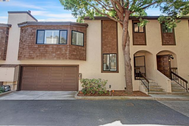 480 N Winchester Blvd, Santa Clara CA: https://media.crmls.org/mediaz/51bd913c-eeb1-4bb7-aca6-47176932cf95.jpg