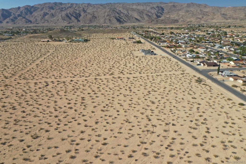 MLS #250043070SD image #15