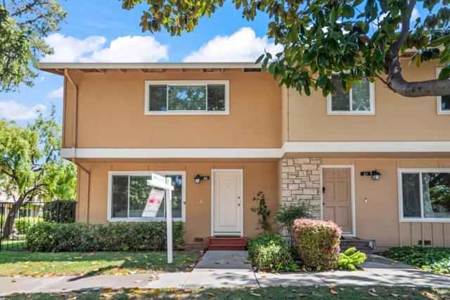 26 Saw Mill Court, Mountain View CA: https://media.crmls.org/mediaz/51be5362-8ec1-44e7-86cc-9c3957bac518.jpg